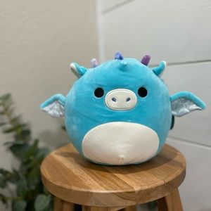 NWT squishmallows  “Tatiana” blue dragon 7” squish